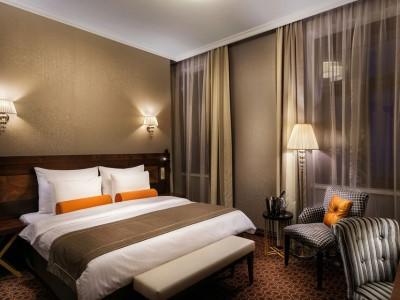 Cosmopolitan Otel Prag